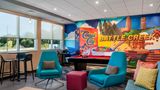 Tru by Hilton Battle Creek Lobby