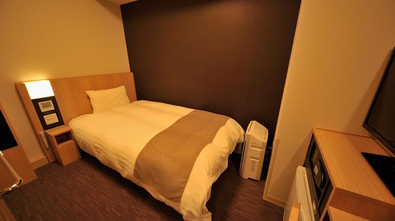 <b>Dormy Inn Ueno Okachimachi Room</b>. Images powered by <a href="https://www.leonardoworldwide.com/" title="Leonardo Worldwide" target="_blank">Leonardo</a>.