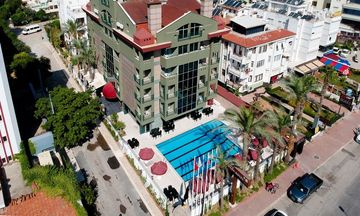 Lara Hotel