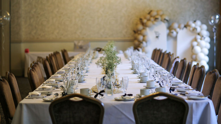 Oaklands Hall Meeting