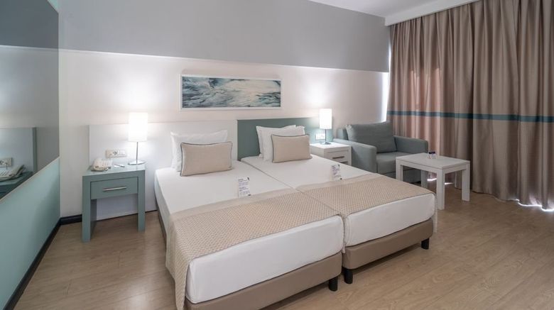 <b>Arcanus Side Resort Room</b>. Images powered by <a href="https://www.leonardoworldwide.com/" title="Leonardo Worldwide" target="_blank">Leonardo</a>.