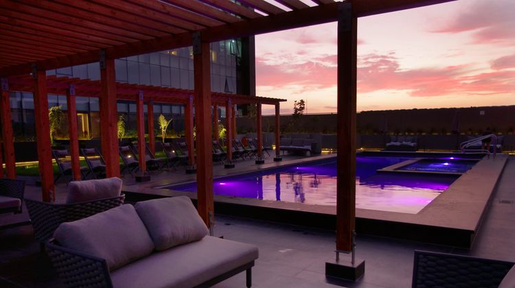 Quartz Hotel & Spa Exterior