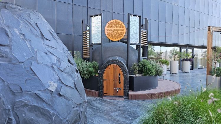Quartz Hotel & Spa Exterior