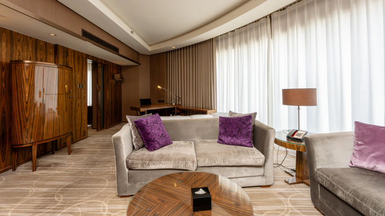<b>Crowne Plaza Kunming City Centre Suite</b>. Images powered by <a href="https://www.leonardoworldwide.com/" title="Leonardo Worldwide" target="_blank">Leonardo</a>.