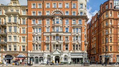 London Bloomsbury Square Hotel