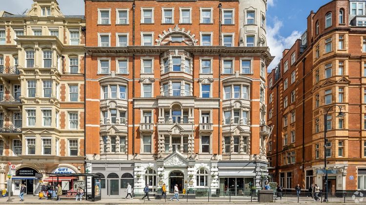 Voco London Bloomsbury Exterior