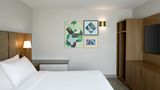 Holiday Inn & Suites Montreal Airport Suite