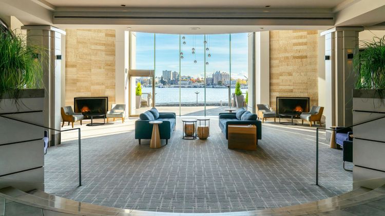 Delta Hotel Victoria Ocean Pointe Resort Lobby