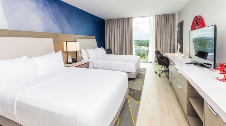 <b>The Summit Hotel Room</b>. Images powered by <a href="https://www.leonardoworldwide.com/" title="Leonardo Worldwide" target="_blank">Leonardo</a>.