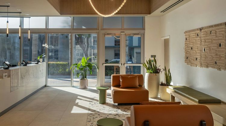 Residence Inn Miami Sunny Isles Beach Lobby