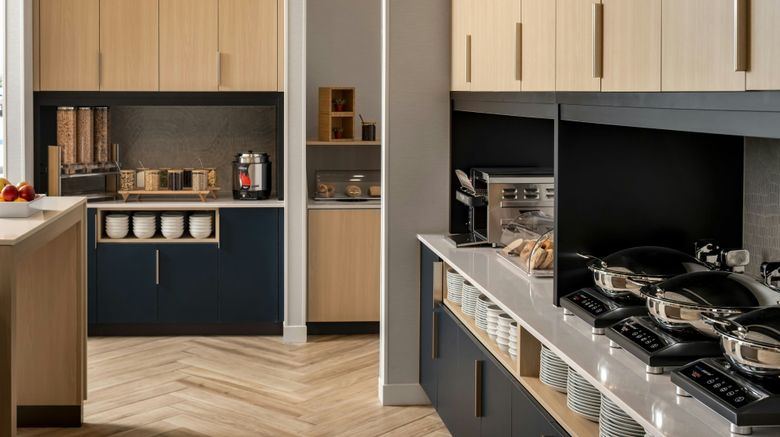 <b>TownePlace Suites Tecumseh Windsor Restaurant</b>. Images powered by <a href="https://www.leonardoworldwide.com/" title="Leonardo Worldwide" target="_blank">Leonardo</a>.