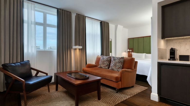 <b>The Edinburgh Grand Room</b>. Images powered by <a href="https://www.leonardoworldwide.com/" title="Leonardo Worldwide" target="_blank">Leonardo</a>.