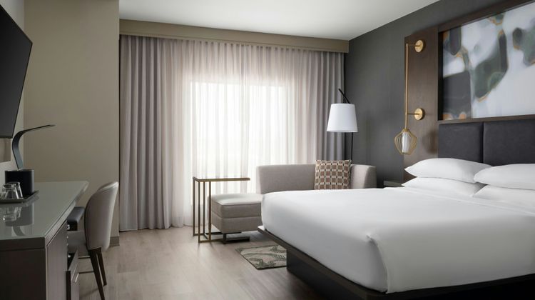 Indianapolis Marriott East Suite