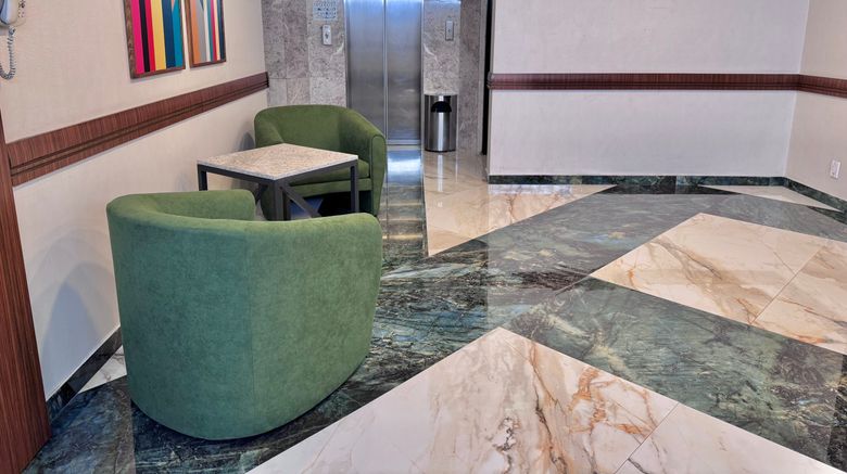 <b>Holiday Inn Ciudad de Mexico Trade Ctr Lobby</b>. Images powered by <a href="https://www.leonardoworldwide.com/" title="Leonardo Worldwide" target="_blank">Leonardo</a>.