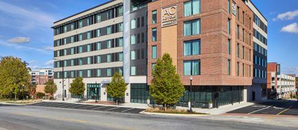 AC Hotel Auburn Exterior