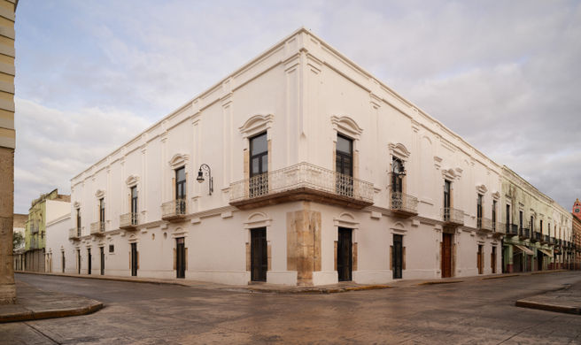 Hotel Sevilla Exterior