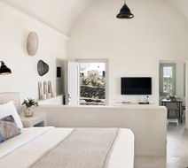 Santo Pure Oia Suites & Spa Room