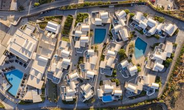 Santo Pure Oia Suites & Spa
