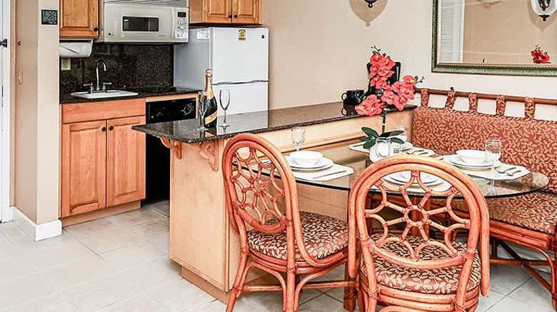 <b>Palm Beach Shores Resort & Villas Room</b>. Images powered by <a href="https://www.leonardoworldwide.com/" title="Leonardo Worldwide" target="_blank">Leonardo</a>.