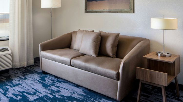 Fairfield Inn & Sts Oklahoma City Yukon Suite