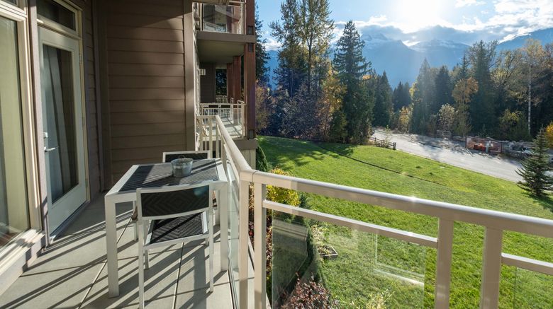 <b>Sutton Place Hotel Revelstoke Exterior</b>. Images powered by <a href="https://www.leonardoworldwide.com/" title="Leonardo Worldwide" target="_blank">Leonardo</a>.