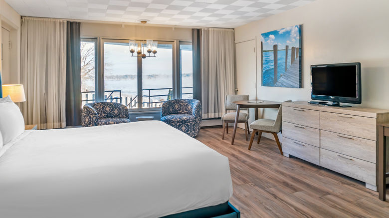 <b>River Crab Blue Water Inn Room</b>. Images powered by <a href="https://www.leonardoworldwide.com/" title="Leonardo Worldwide" target="_blank">Leonardo</a>.
