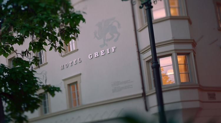Hotel Greif Exterior