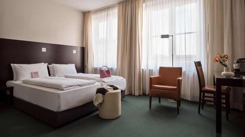 <b>Flemings Hotel Muenchen City Room</b>. Images powered by <a href="https://www.leonardoworldwide.com/" title="Leonardo Worldwide" target="_blank">Leonardo</a>.