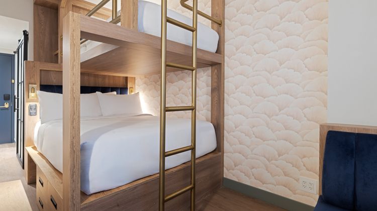 voco Times Square Broadway by IHG Room