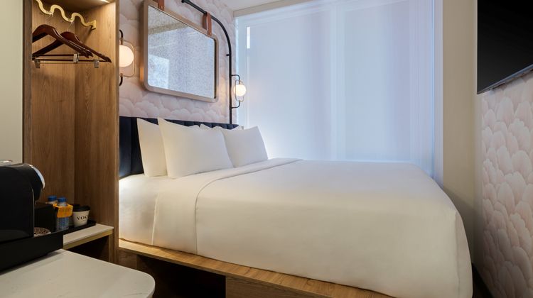 voco Times Square Broadway by IHG Room