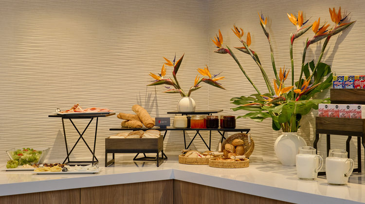Fiesta Inn Monterrey Valle Restaurant