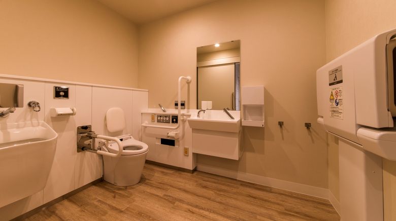 <b>Far East Village Hotel Yokohama Room</b>. Images powered by <a href="https://www.leonardoworldwide.com/" title="Leonardo Worldwide" target="_blank">Leonardo</a>.