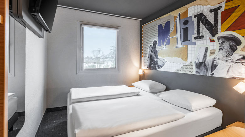 <b>B&B Hotel Mainz Sud Room</b>. Images powered by <a href="https://www.leonardoworldwide.com/" title="Leonardo Worldwide" target="_blank">Leonardo</a>.