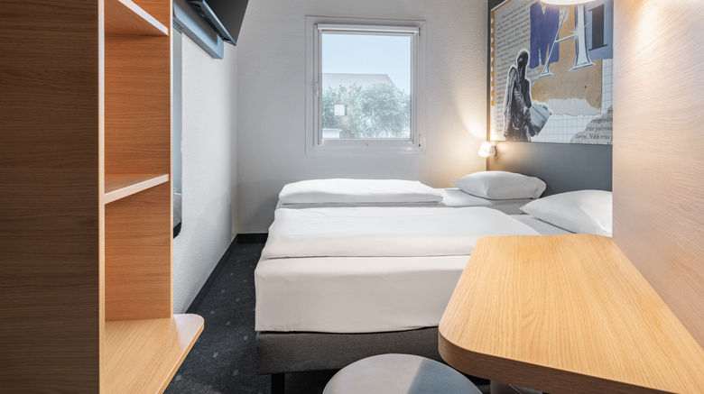 <b>B&B Hotel Mainz Sud Room</b>. Images powered by <a href="https://www.leonardoworldwide.com/" title="Leonardo Worldwide" target="_blank">Leonardo</a>.