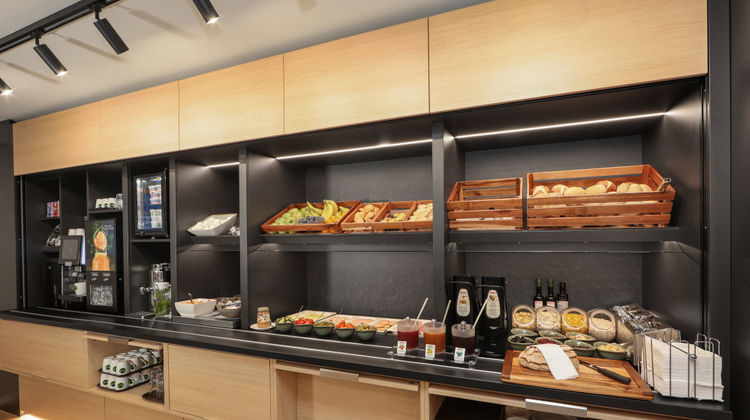 Ibis Budget Berlin Genshagen Restaurant