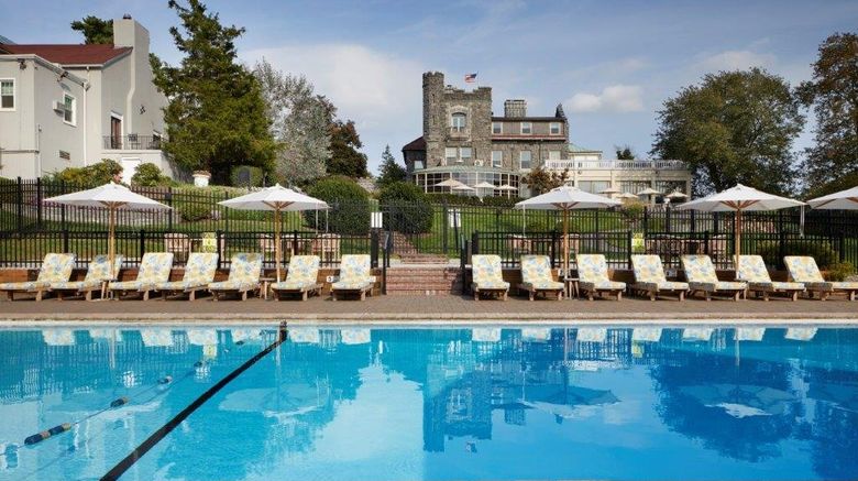 <b>Tarrytown House Estate on The Hudson Pool</b>. Images powered by <a href="https://www.leonardoworldwide.com/" title="Leonardo Worldwide" target="_blank">Leonardo</a>.