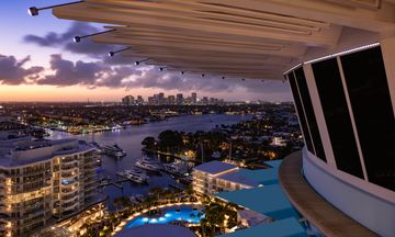 Pier Sixty-Six Resort