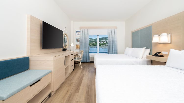Hampton by Hilton St. Thomas Room