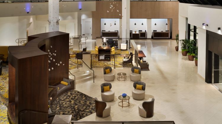 DoubleTree by Hilton Stamford Lobby