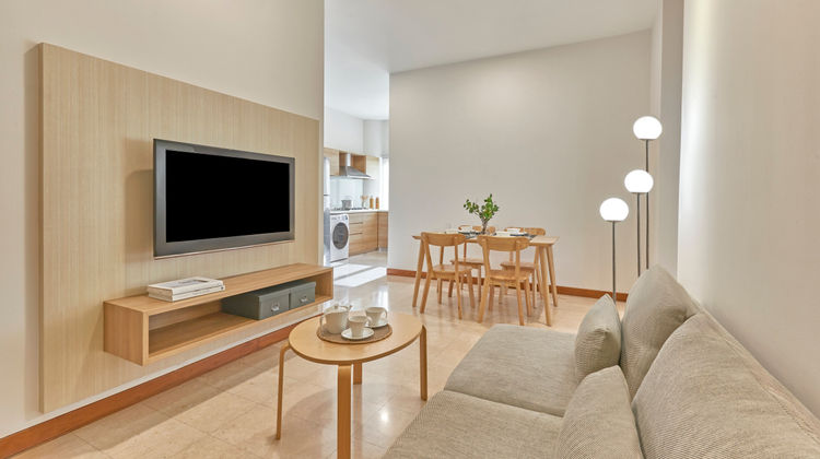 Village Residence West Coast Room