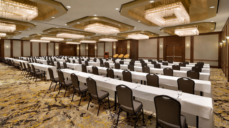 DoubleTree by Hilton Stamford Meeting