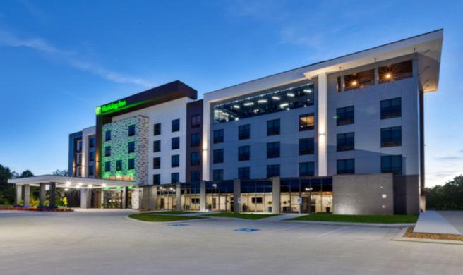 Holiday Inn Cookeville Exterior