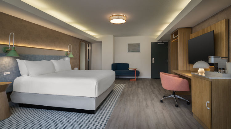 EVEN Hotel Detroit North - Troy Room
