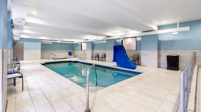 <b>Holiday Inn Express Pool</b>. Images powered by <a href="https://www.leonardoworldwide.com/" title="Leonardo Worldwide" target="_blank">Leonardo</a>.