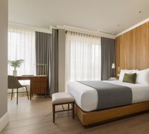 Hotel Veritas Room