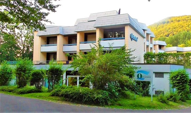 Quellenhof Garni Thermal-Kurhotel Exterior