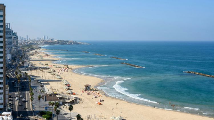 Renaissance Tel Aviv Hotel Beach