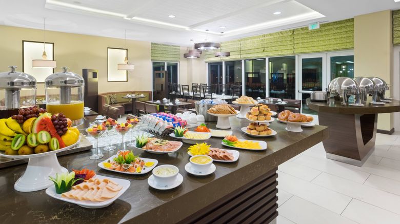 <b>Courtyard by Marriott Kingston Jamaica Restaurant</b>. Images powered by <a href="https://www.leonardoworldwide.com/" title="Leonardo Worldwide" target="_blank">Leonardo</a>.