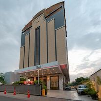 Effotel Hotel by Sayaji