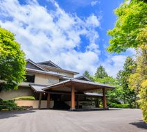 Ryuguden Exterior